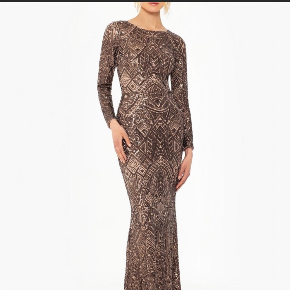 BETSY ADAM body con dress